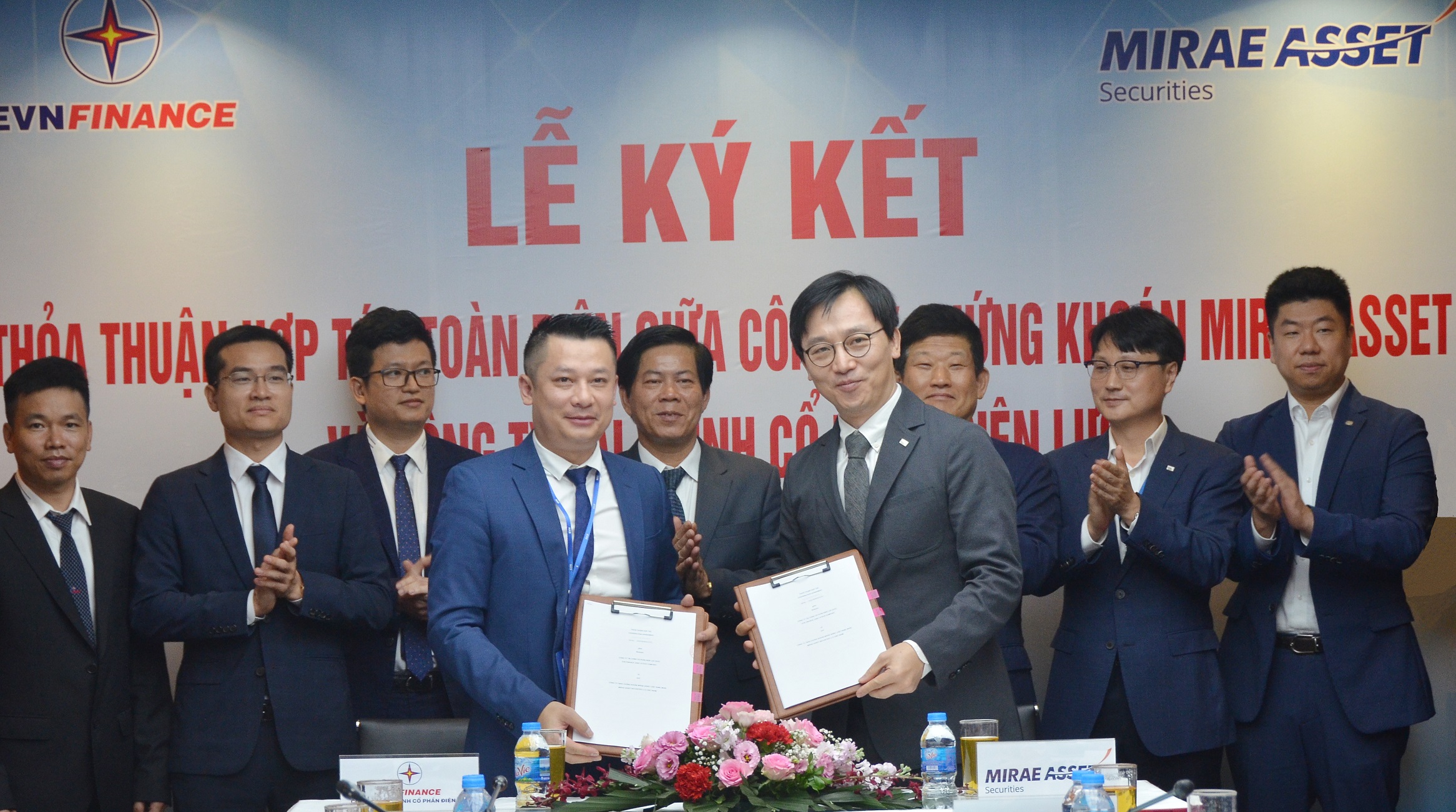 EVNFinance và Mirae Asset ký thỏa thuận hợp tác chung