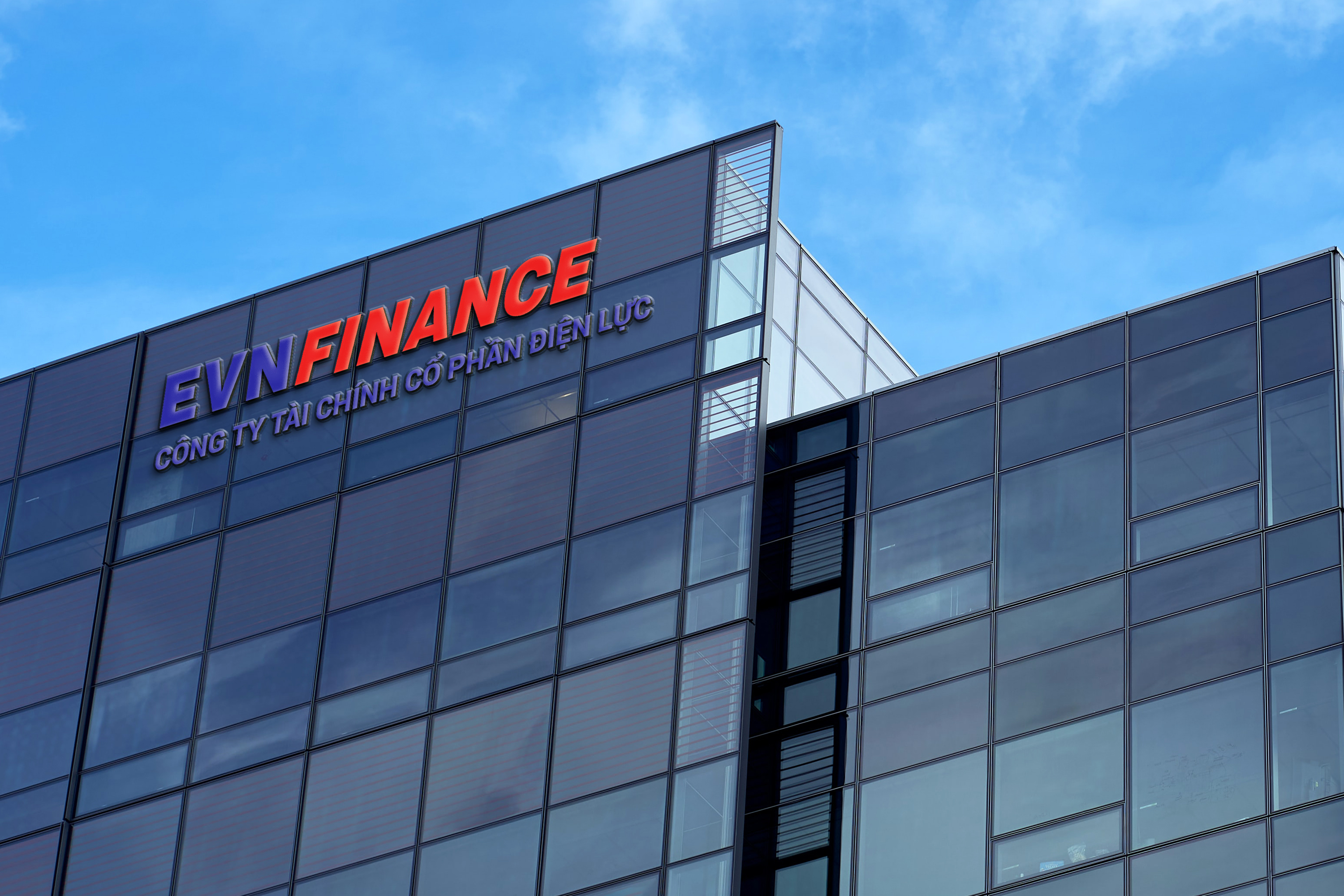 EVNFinance thông báo thay đổi nhân sự
