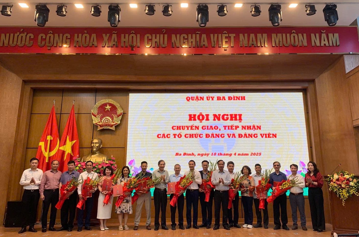 Đảng bộ EVNFinance chính thức trực thuộc Đảng bộ quận Ba Đình