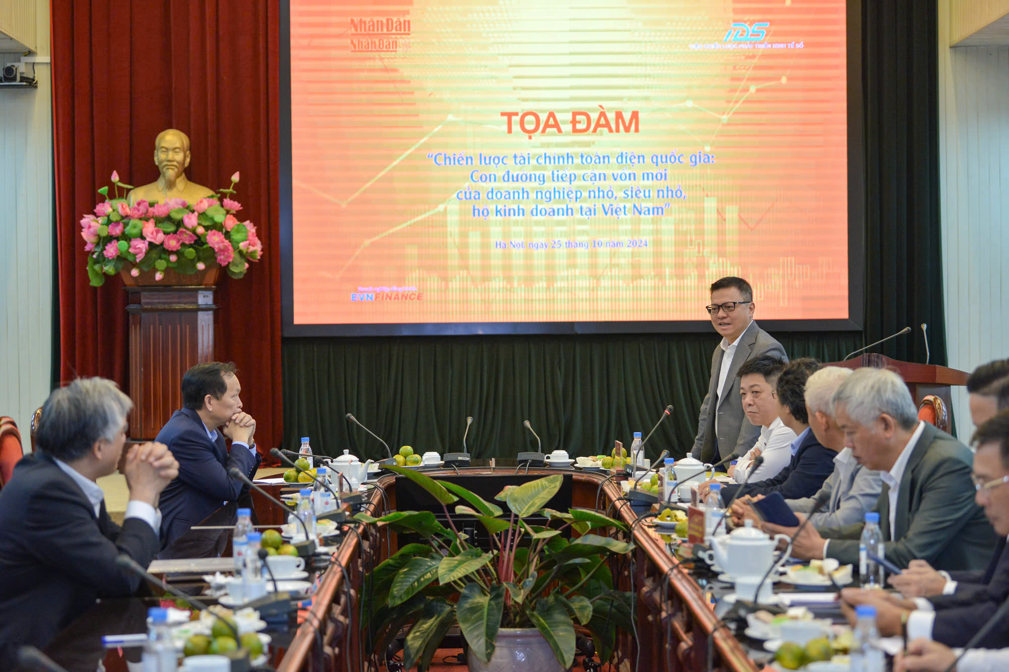 EVNFinance tham dự tọa đàm về chiến lược tài chính toàn diện